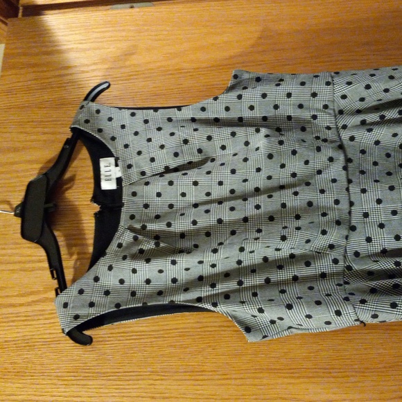 Womens Elle dress sleeveless black Polkadot fit & flair Sz 16 poly rayon spandex - Picture 3 of 9